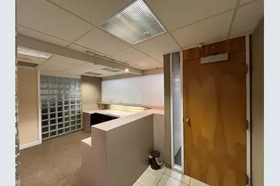 401 Wall Street #G, Valparaiso, IN 46383 - Photo 3