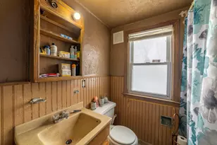 132 Hendricks St, Michigan City, IN 46360 - Photo 15