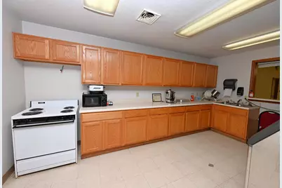 340 E 50 N, Winamac, IN 46996 - Photo 37