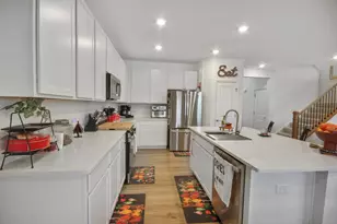 8528 Redmond St, Lowell, IN 46356 - Photo 5