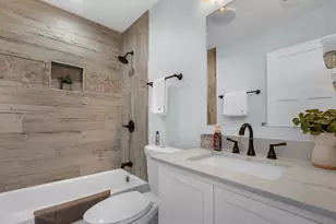 1735 S Fairbanks St, Griffith, IN 46319 - Photo 11