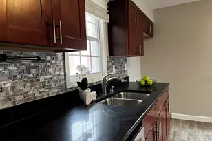 7709 Wallace St, Merrillville, IN 46410 - Photo 3