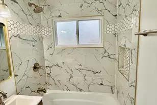 2517 E 22nd Pl, Gary, IN 46407 - Photo 11