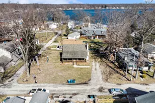 11146 E Pottawatomie Trail S, Walkerton, IN 46574 - Photo 11