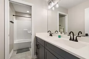 2062 Nolan Ave, Crown Point, IN 46307 - Photo 31