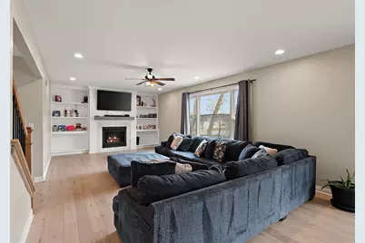 2062 Nolan Avenue, Crown Point, IN 46307 - Photo 5