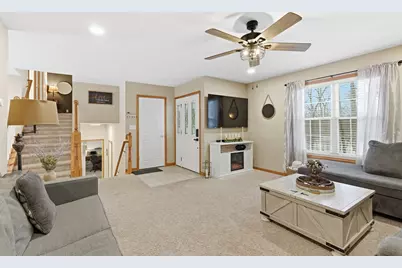 2726 N Goldring Road, La Porte, IN 46350 - Photo 5