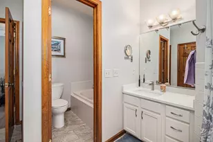 108 Lolabell Dr W, Valparaiso, IN 46385 - Photo 15