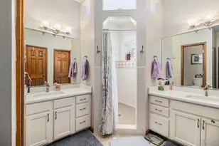 108 Lolabell Dr W, Valparaiso, IN 46385 - Photo 13