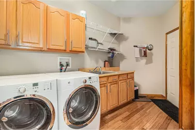 108 Lolabell Drive W, Valparaiso, IN 46385 - Photo 9