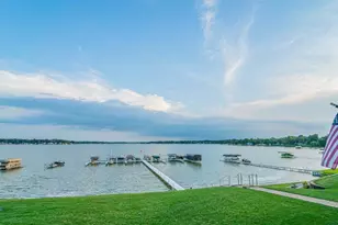 8127 Lake Shore Dr, Cedar Lake, IN 46303 - Photo 7