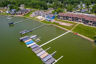 8127 Lake Shore Dr, Cedar Lake, IN 46303 - Photo 9