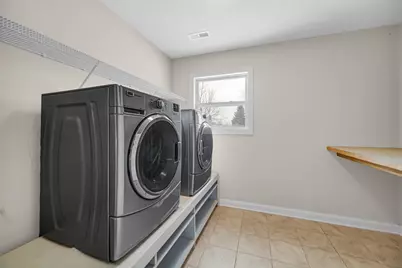 8 W Shakespeare Drive, Valparaiso, IN 46385 - Photo 21