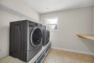 8 W Shakespeare Dr, Valparaiso, IN 46385 - Photo 21