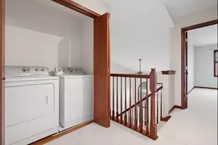 9842 Kreitzburg St, Dyer, IN 46311 - Photo 11