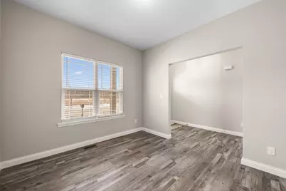 303 Hatch Lake Parkway, Valparaiso, IN 46385 - Photo 5