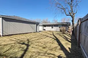 3246 176th St, Hammond, IN 46323 - Photo 19