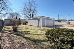 3246 176th St, Hammond, IN 46323 - Photo 21