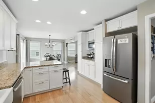 688 Village Pkwy, Lowell, IN 46356 - Photo 9