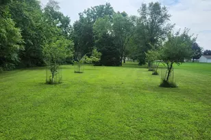 2600 E 73rd Ave, Merrillville, IN 46410 - Photo 19