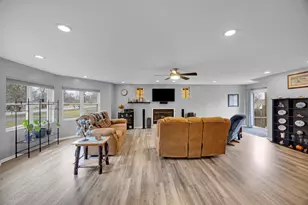 2600 E 73rd Ave, Merrillville, IN 46410 - Photo 3