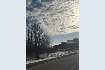 555 E 84th Drive, Merrillville, IN 46410 - Photo 3