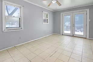 2733 Locust St, Portage, IN 46368 - Photo 9