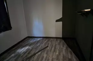 128 N Guyer St, Hobart, IN 46342 - Photo 11