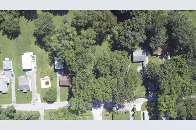 132 James Road, Griffith, IN 46319 - Photo 3