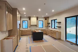 85 Eskir Ln, Crown Point, IN 46307 - Photo 5