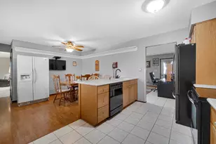 9344 Buchanan St, Crown Point, IN 46307 - Photo 9