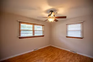 1060 N Vanderburg St, Gary, IN 46403 - Photo 15