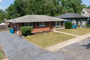 1060 N Vanderburg St, Gary, IN 46403 - Photo 5