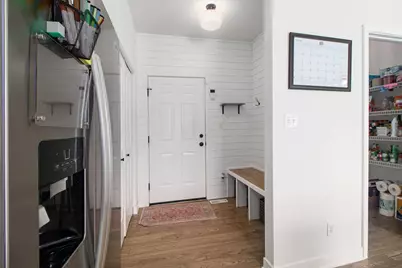 528 Hampton Manor Court, Valparaiso, IN 46385 - Photo 9