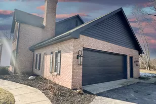 3807 Waxwing Ct, Valparaiso, IN 46383 - Photo 3