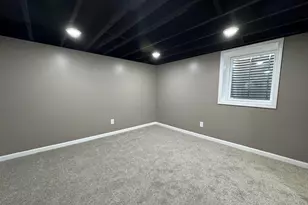 3636 Lincoln St, Gary, IN 46408 - Photo 15