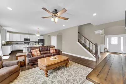 11078 Madigan Avenue, Cedar Lake, IN 46303 - Photo 5