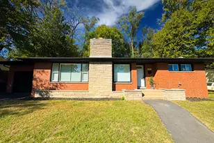 6910 Ash Ave, Gary, IN 46403 - Photo 1