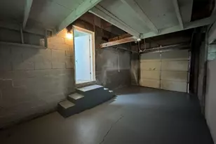 6910 Ash Ave, Gary, IN 46403 - Photo 23