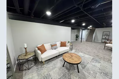 6910 Ash Avenue, Gary, IN 46403 - Photo 17