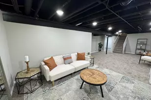 6910 Ash Ave, Gary, IN 46403 - Photo 17