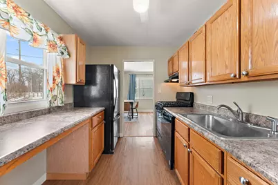 1009 Gardena Street, Michigan City, IN 46360 - Photo 7