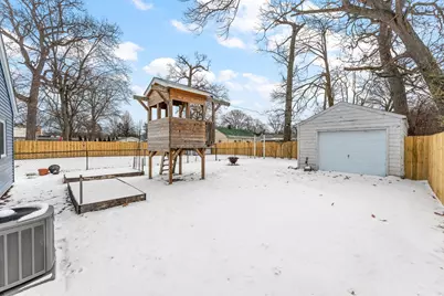 1009 Gardena Street, Michigan City, IN 46360 - Photo 13