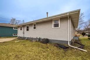 6130 California St, Hobart, IN 46342 - Photo 33