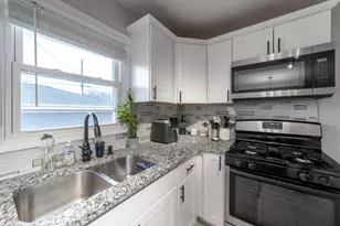 6130 California St, Hobart, IN 46342 - Photo 11