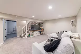 6130 California St, Hobart, IN 46342 - Photo 29