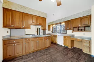 6955 Briergate Ct, Demotte, IN 46310 - Photo 13