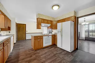 6955 Briergate Ct, Demotte, IN 46310 - Photo 11