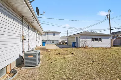 3048 Lois Place, Highland, IN 46322 - Photo 15