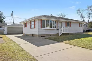 3048 Lois Pl, Highland, IN 46322 - Photo 3